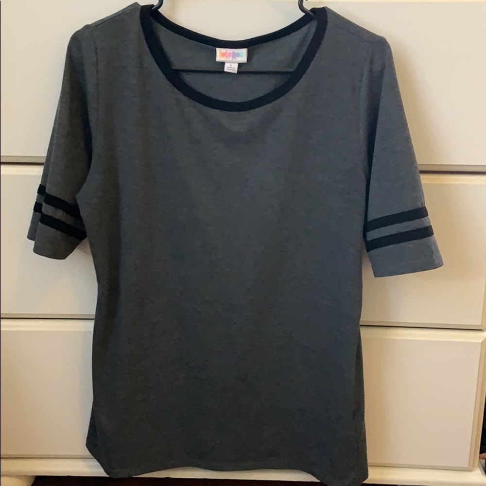 Large LuLaRoe Gigi